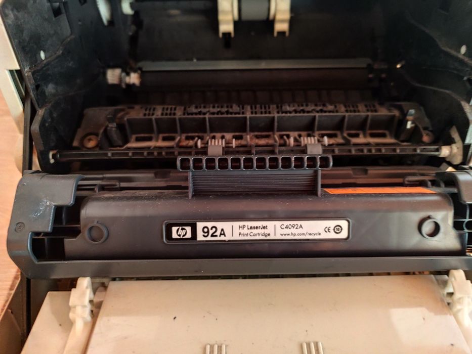 Принтер HP Laser Jet 1100