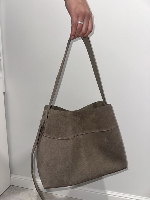 Продам женскую сумку замша