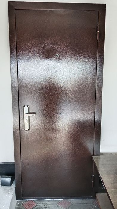 Продам железные двери