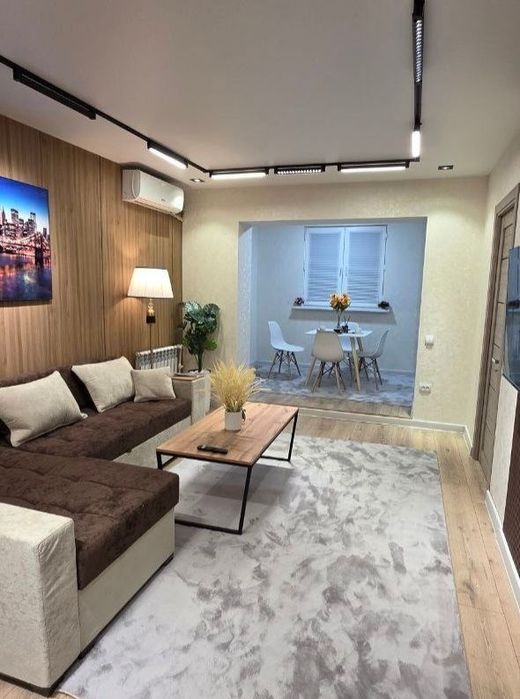 Продаётся Чиланзар 1 квартал 2в3/3/4  Балкон 2×6