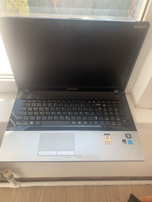Ноутбук Самсунг привезен из Германии