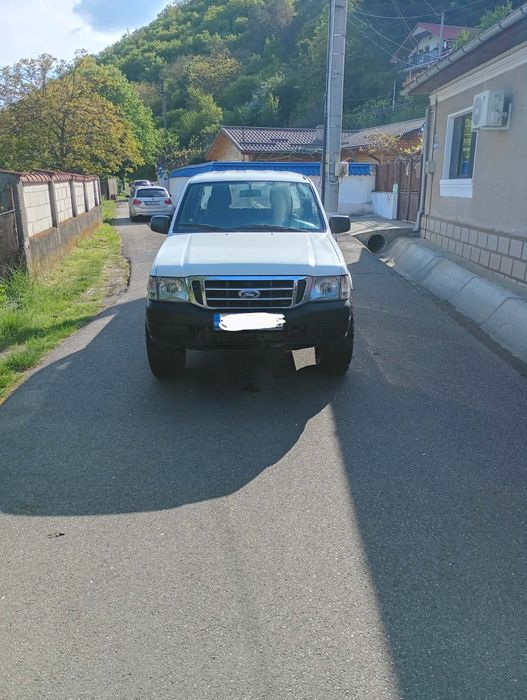 Vând Ford Ranger (Mitsubishi L200 Navara )