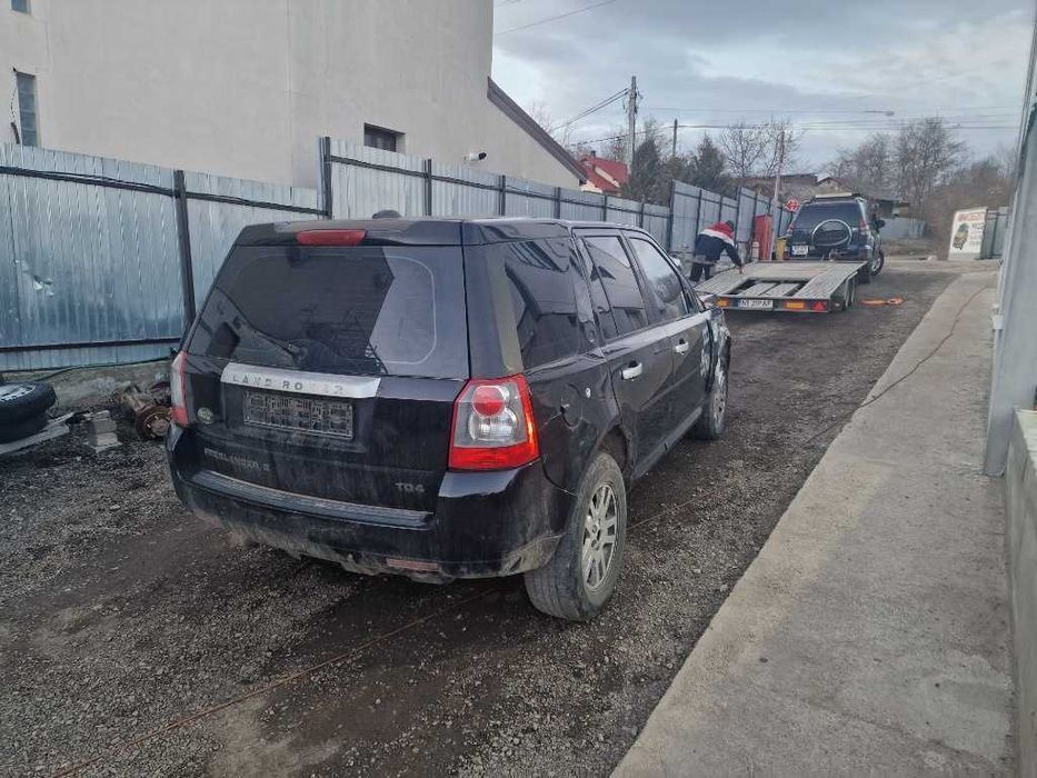 dezmembrez dezmembrari land rover freelander 2 an 2010 2011