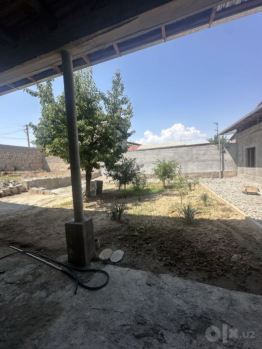 uy sotiladi 10sotix 5 xona uch qahramon postan 5 km