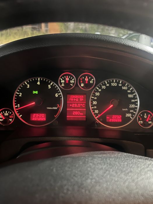 Ауди А6ц5 3.0 бензин