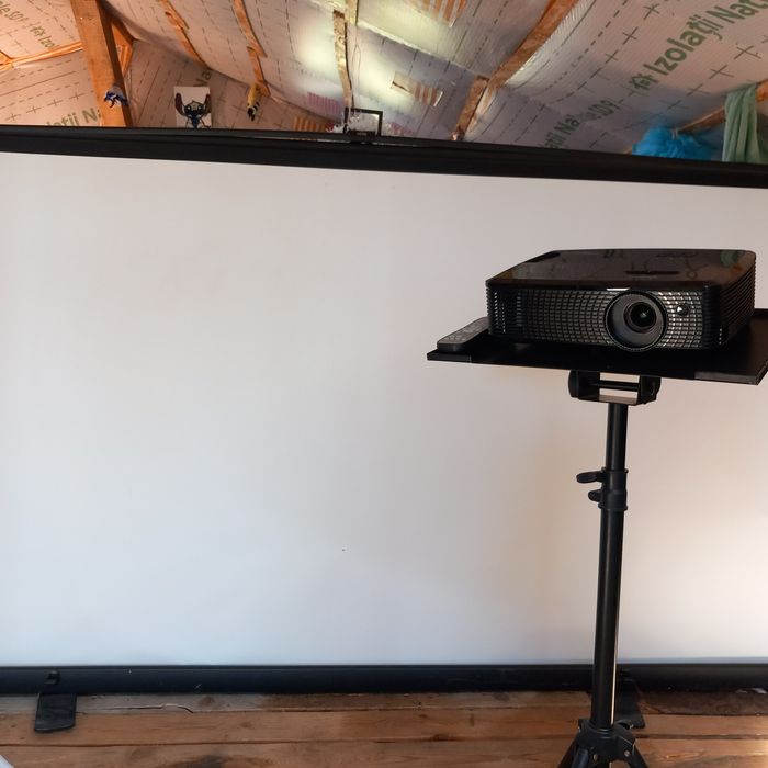 Videoproiector Optoma DLP 3D+ Stativ+ Panza mobila Alba