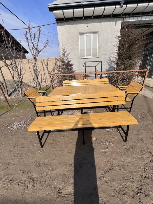 Xar xil turdagi stol ustullar