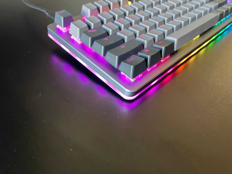 Curated visual reference: Picture Idea: Tastatura Mecanica Massdrop Ctrl V1 Iasi Olx Ro
