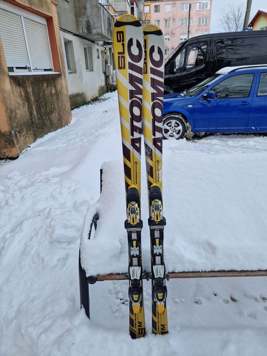 Schiuri Atomic marime 170