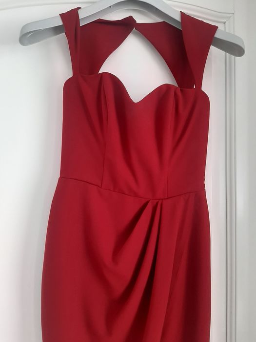 Vând rochie eleganta marimea xs