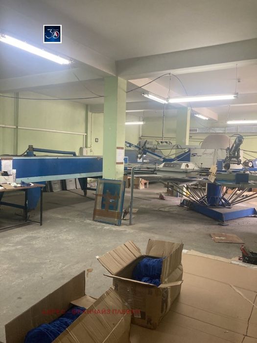 Продава се Склад в Плевен, Широк център - 1962 кв.м за 306 €/кв.м - Снимка #9