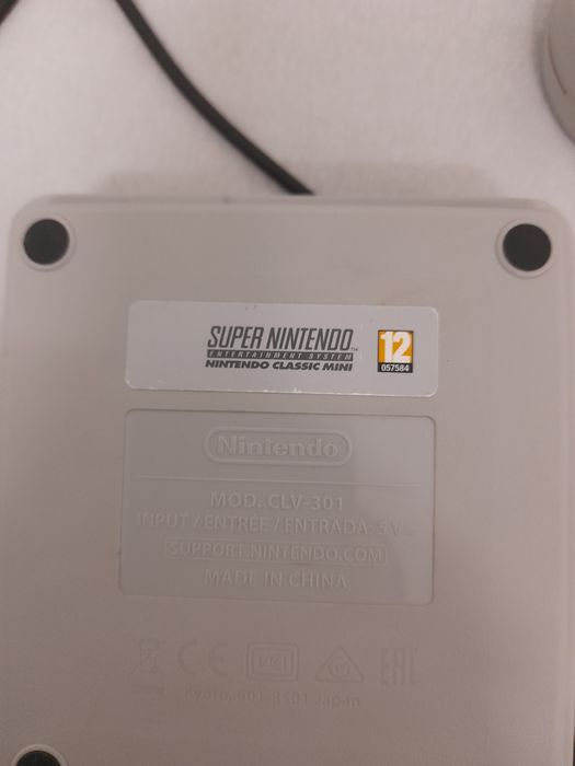 Nintendo mini snes consola