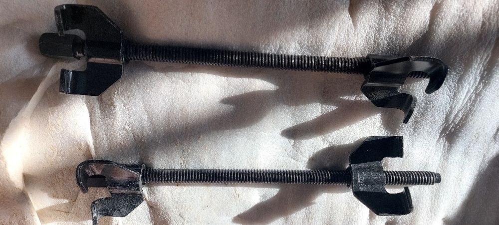 Стяжка для пружин авто