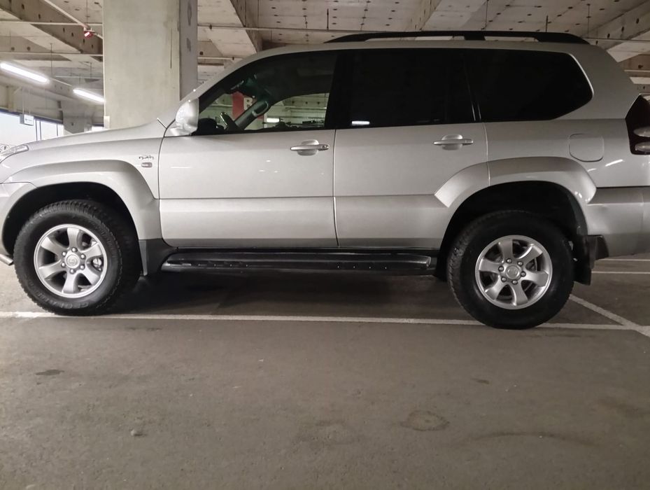 Toyota Land Cruiser 7 locuri trapa 248000 KM unic propietar