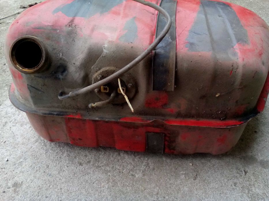 Резервоар за гориво от лек автомобил ВАЗ