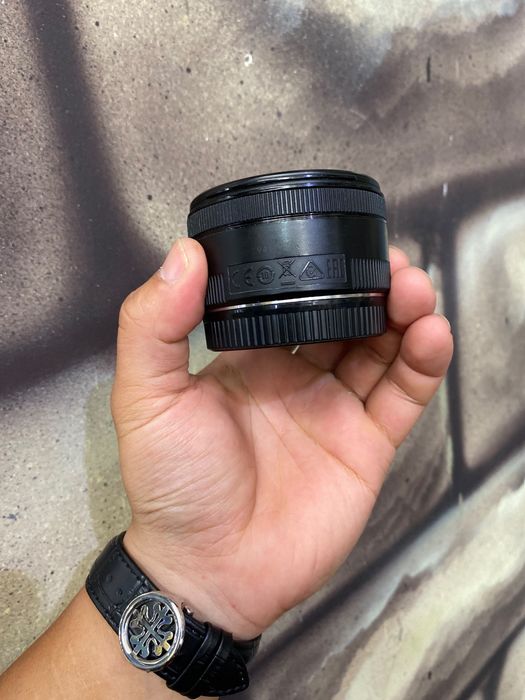 Canon 50mm срочно продам