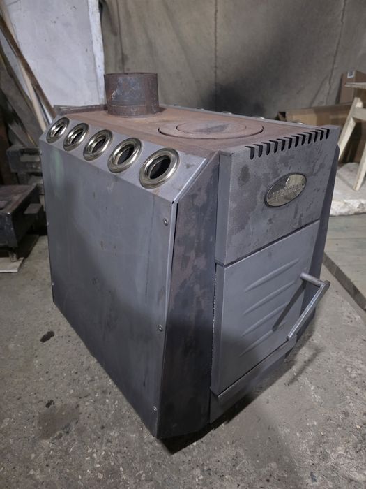 Продам дровяную печку Greivari