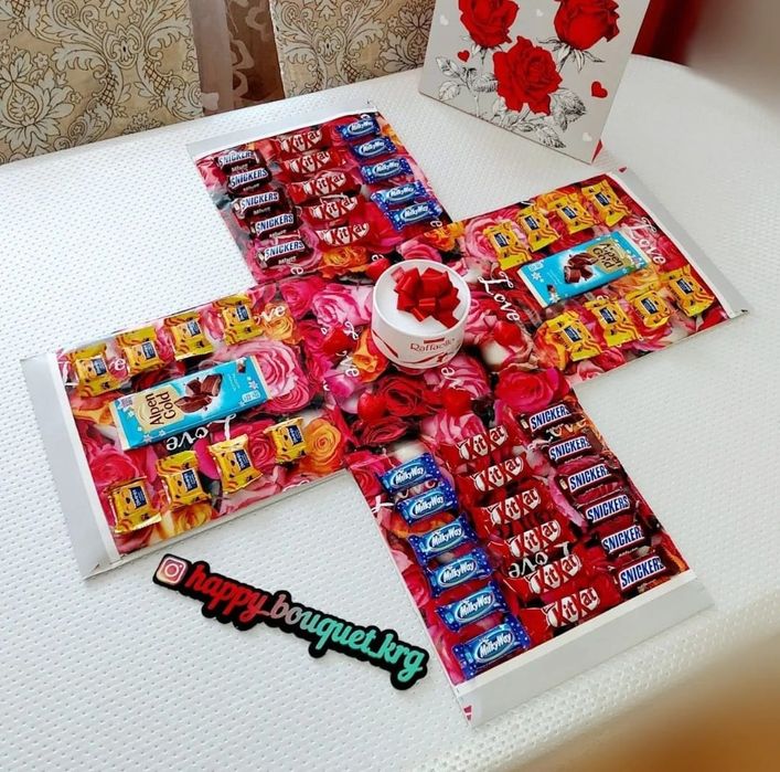 Большая конфета букет сладости