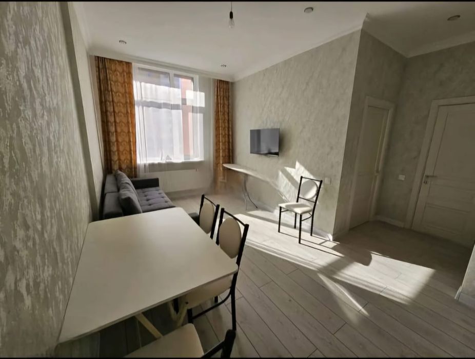 Диван, кровать, стол