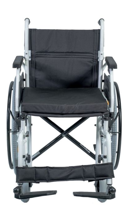 Инвалидная коляска.