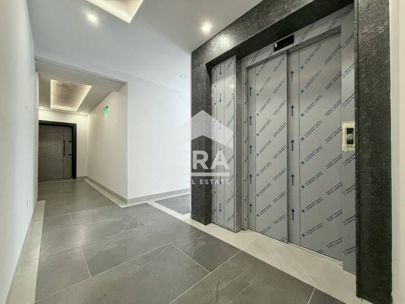 Продава се Офис в София, Студентски град - 52 кв.м за 2193 €/кв.м - Снимка #5