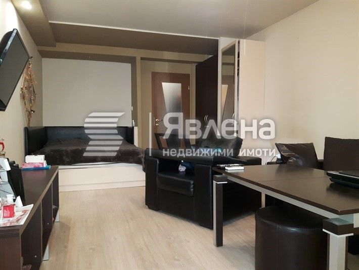 Продава се Магазин в Варна, Окръжна болница - 79 кв.м за 2785 €/кв.м - Снимка #1
