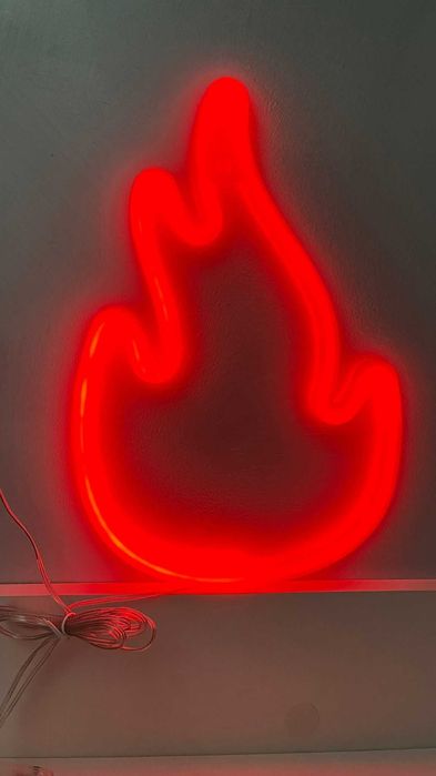 Decorațiune neon cameră/local - diverse modele/culori