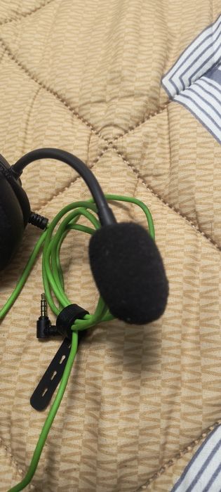 Продавам слушалки Razer