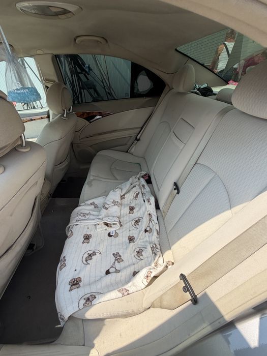 Mercedes Benz E 220