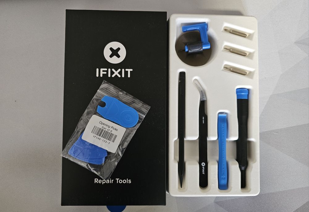 Инструменти iFixit