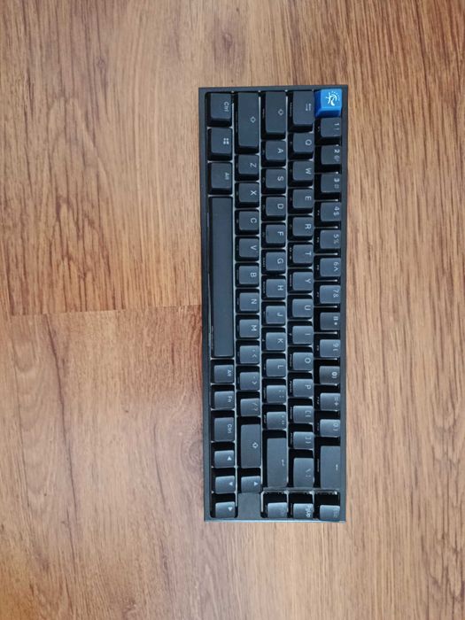 Vând tastatură ducky one 2 sf