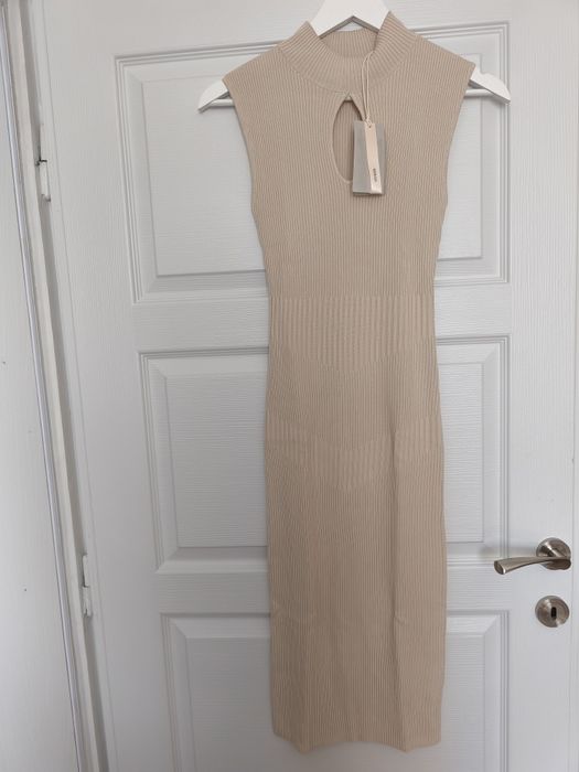 Оригинална рокля Guess