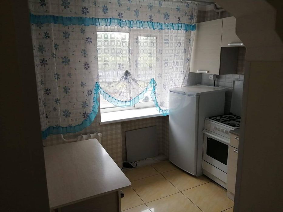 Кора камиш 1/2 Жоми бозор якин сотилади 2 хона