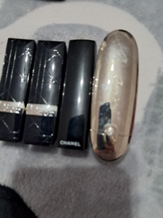 De vinzare machiaje de calitate Dior, Chanel etc