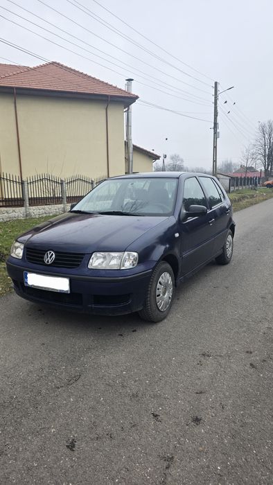 Vând Volkswagen Polo