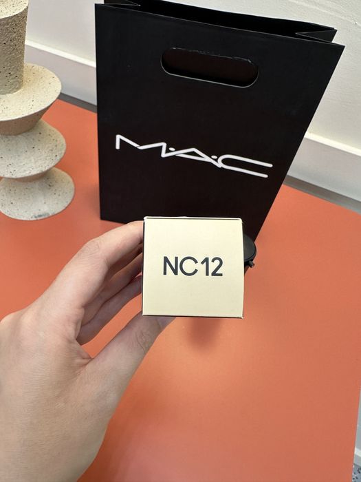 Тональный крем MAC Studio fix