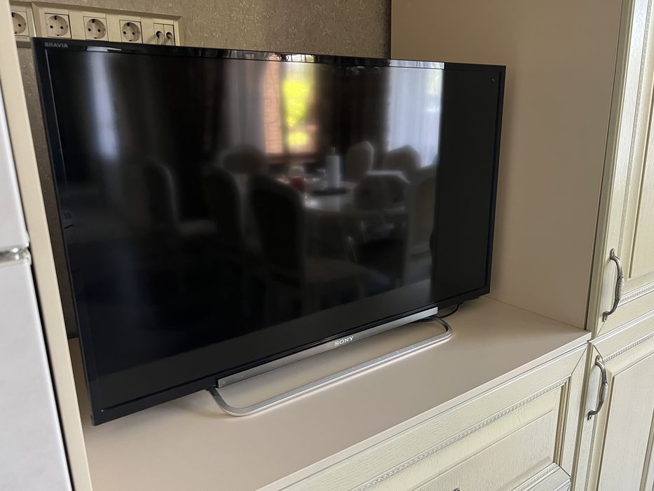 Телевизор Sony модель: KDL-40R474A