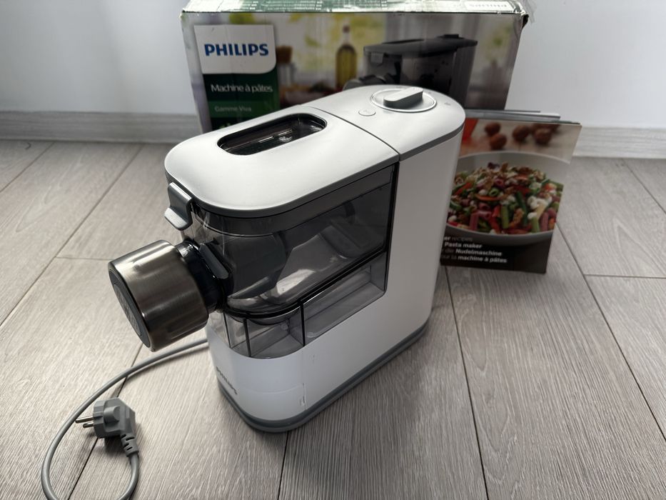 Masina de facut paste Philips