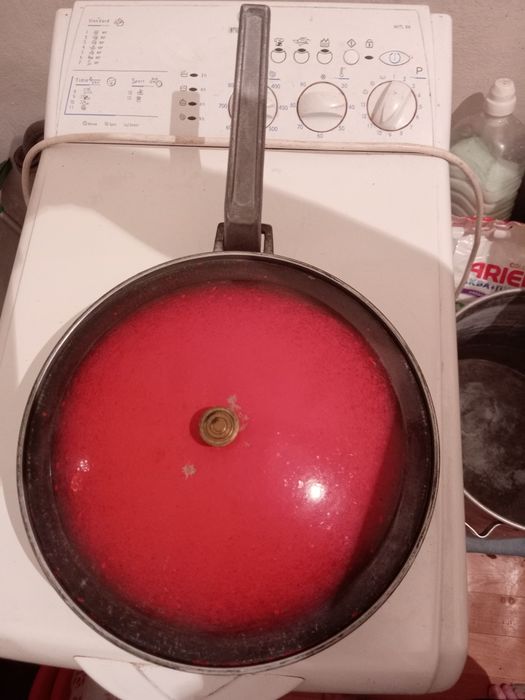 Сковородки СССР времён.
