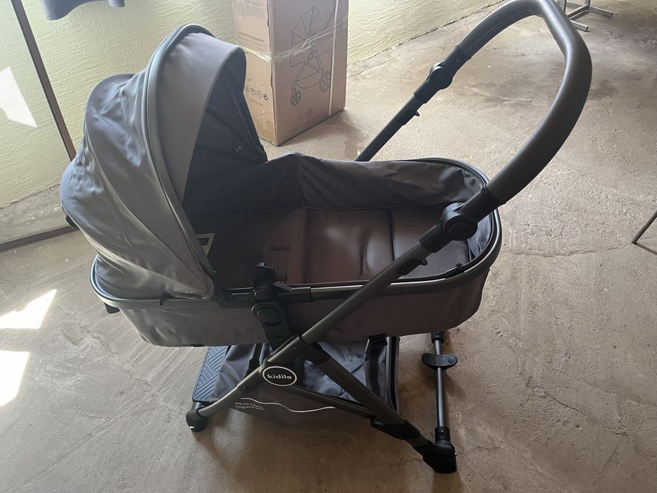 Новая коляска Kidilo K08M