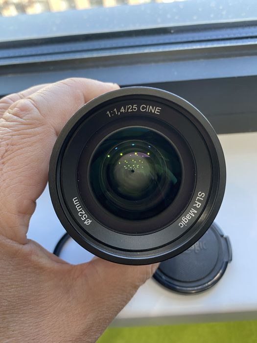 Продам SLR Magic 52mm 1,4/25 CINE for Sony