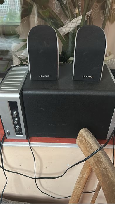 Продам колонки MicroLab