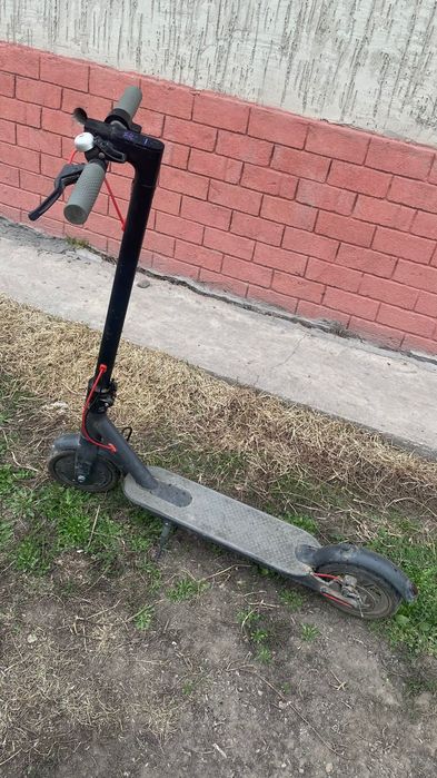 Продам электросамокат