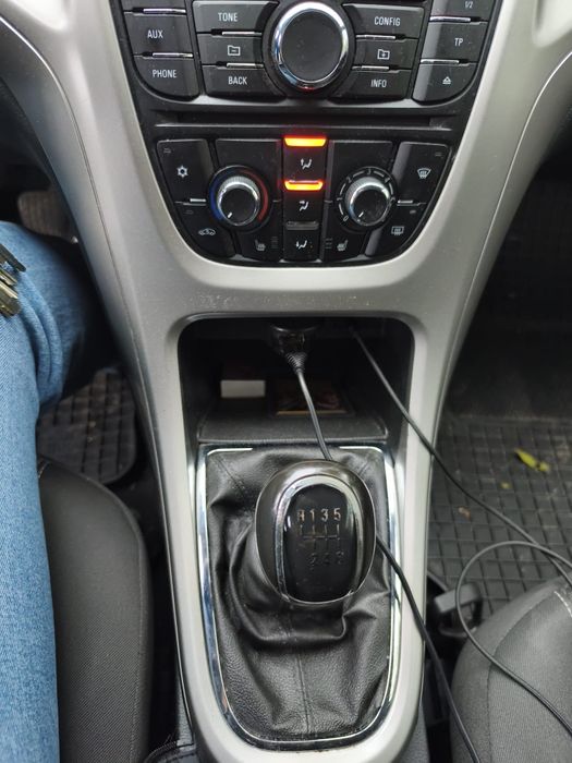Opel Astra J 2014