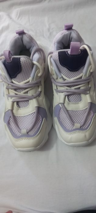 Adidas de dama sun folosit