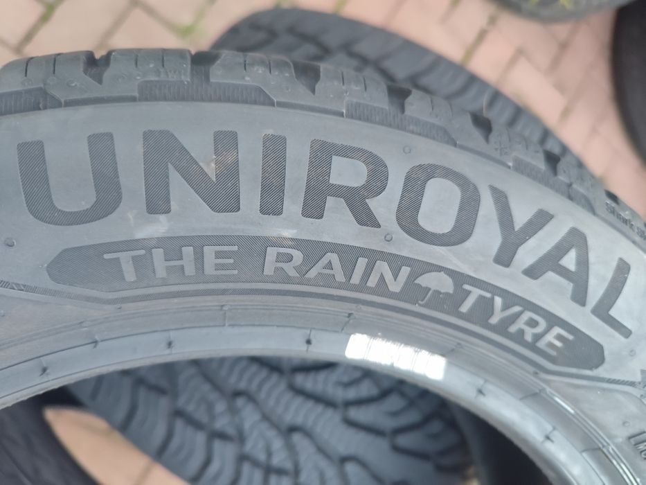 4 anvelope pentru toate sezoanele 205-55-16 Unyroal