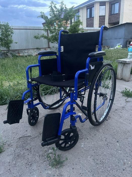 Продам инвалидная коляска инвалидний