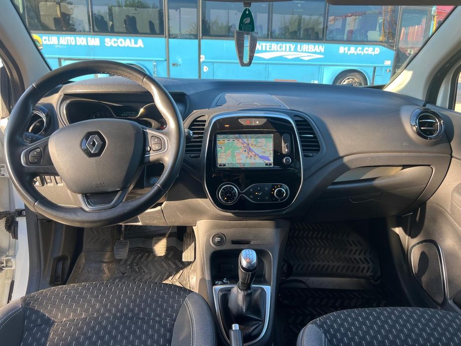 RENAULT Captur 2019 — imagine 5