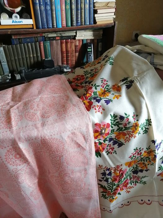 Скатерти льняные