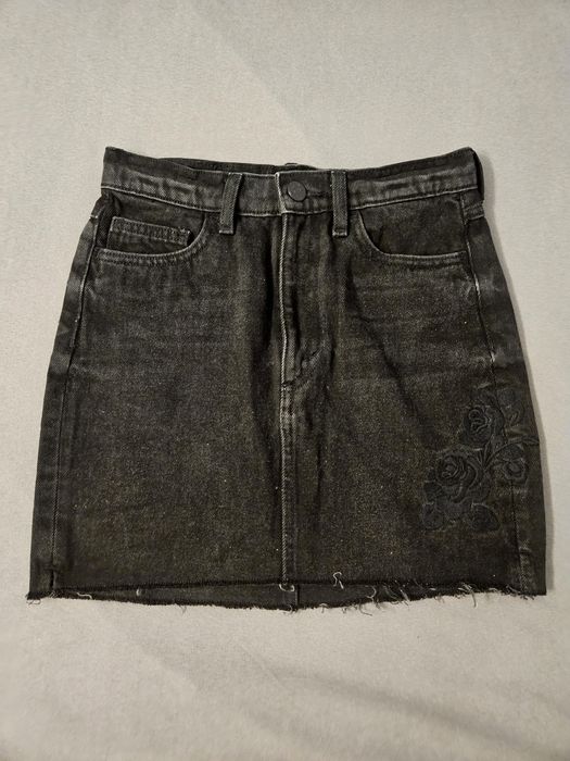 Къса черна дънкова пола Monki